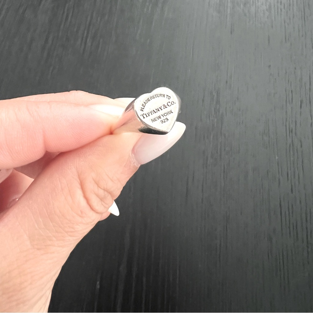 Tiffany & Co Ring Return to Tiffany’s ‼️SOLD‼️